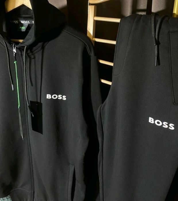 Boss спортивний крстюм S