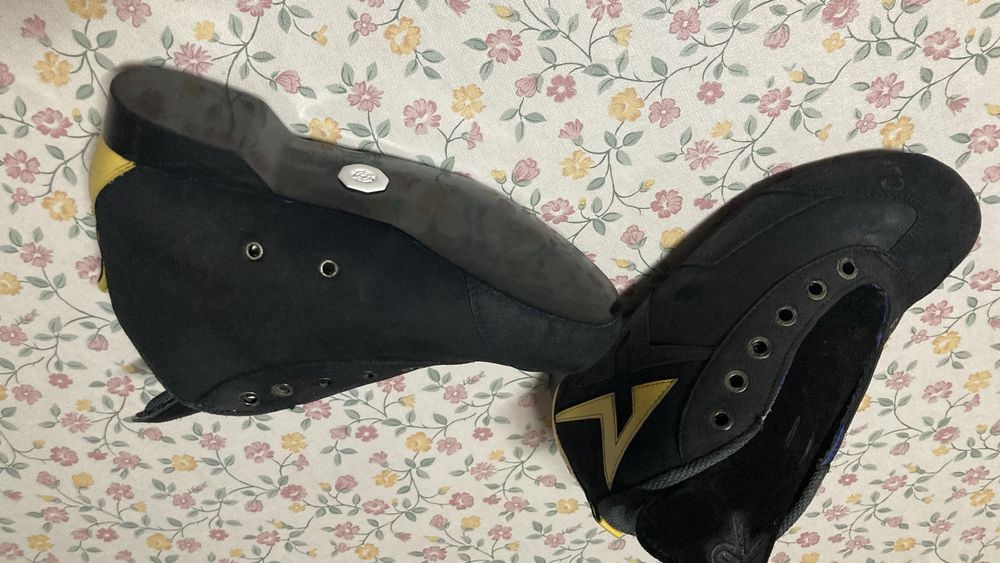 Botas de hoquei patins (novas)