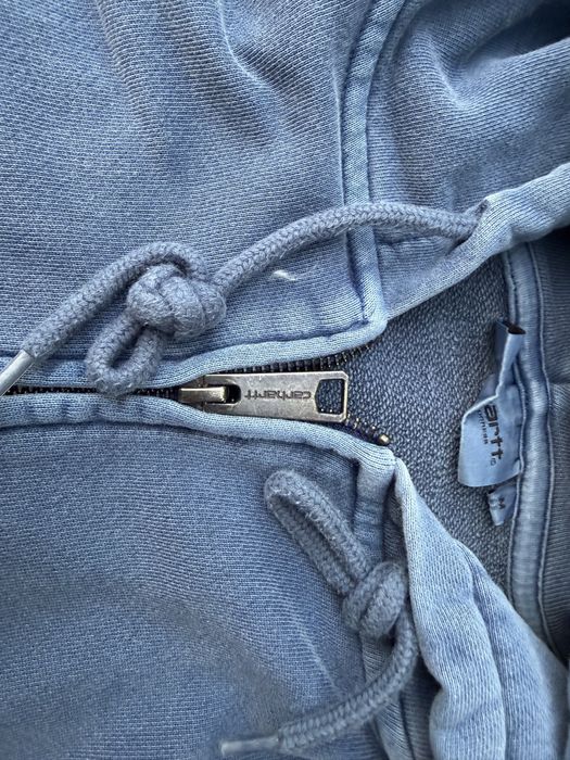 Carhartt hoodie
