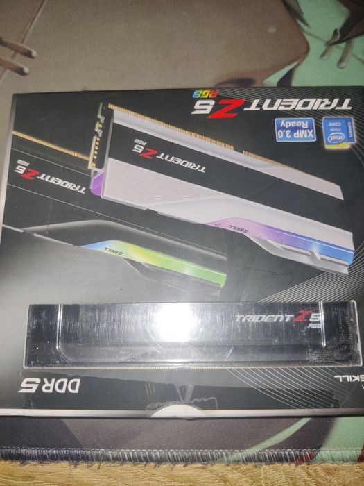 Озу 16gb ddr5 6000mhz XPG Trident Z RGB