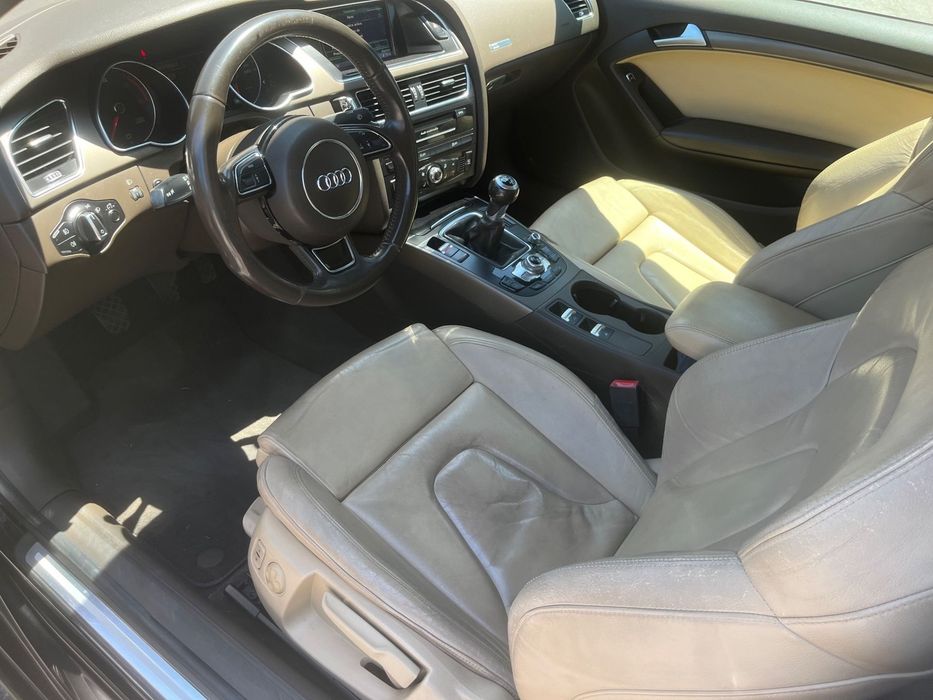 Audi A5 Cabrio 2.0 TDi S-line