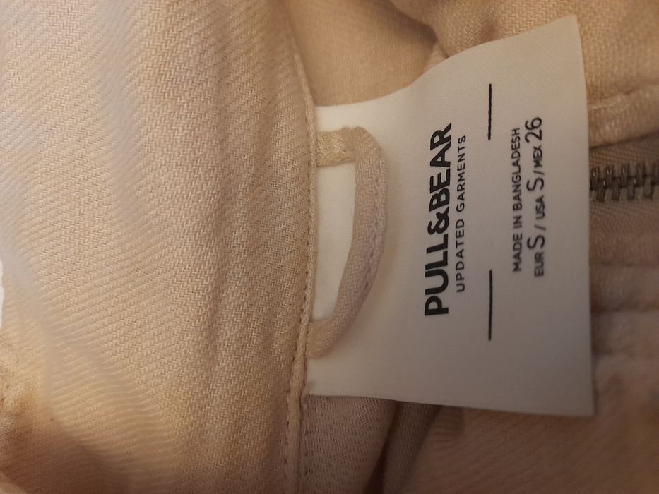 Casaco pull and bear S