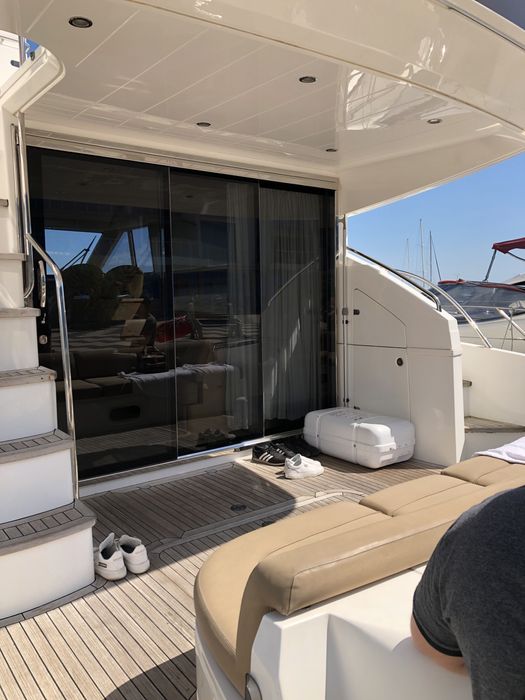 Яхта Princess 50