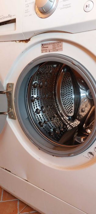 Máquina de Lavar Roupa LG Direct Drive 8kg