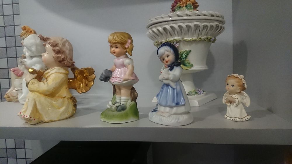 Порцелянові статуетки