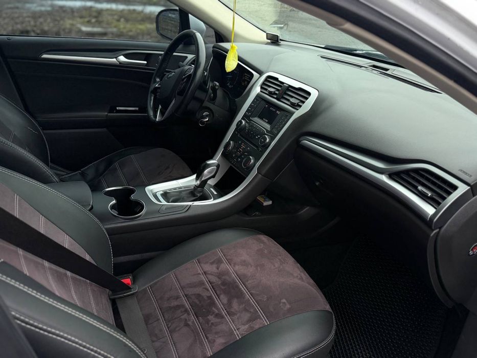 Терміновий продам  Продам Ford Mondeo 2017