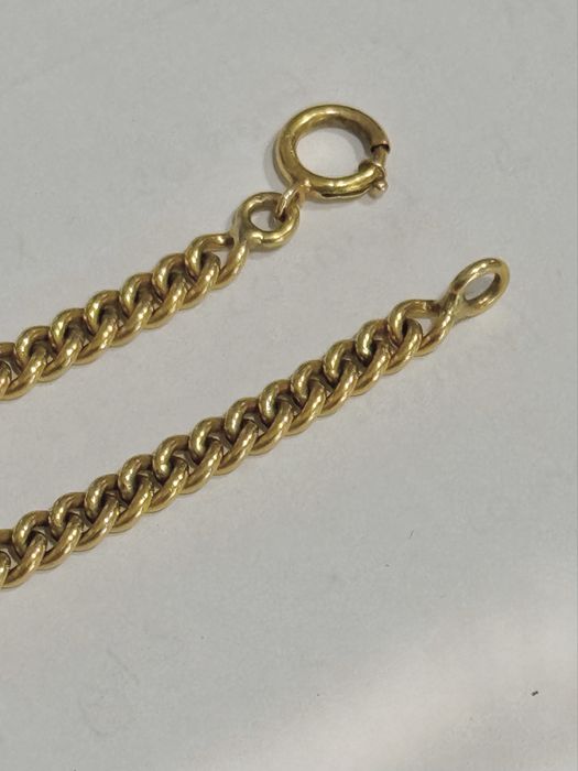 Pulseira em malha grossa de barbelha em ouro 19,2kts