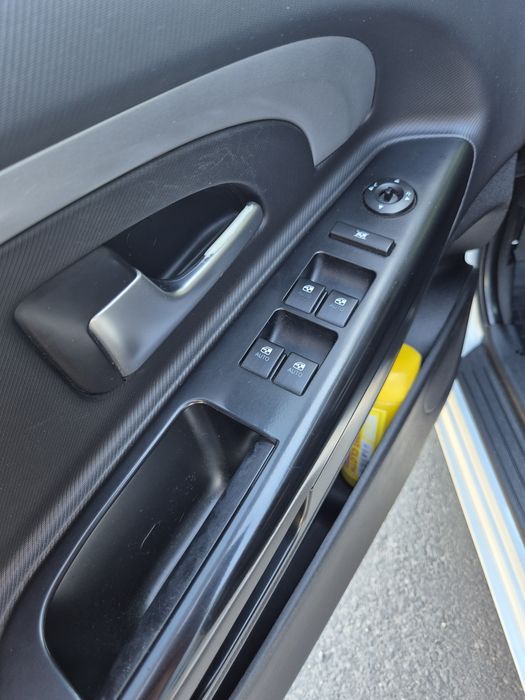Продам Kia Ceed 2012