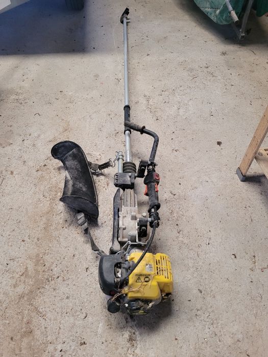 Varejador/Vibrador de azeitona BENZA BZ 600