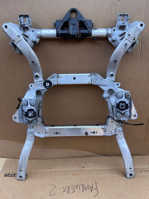 RANGE ROVER VOGUE L405 448DT  Wózek przedni sanki kołyska przód