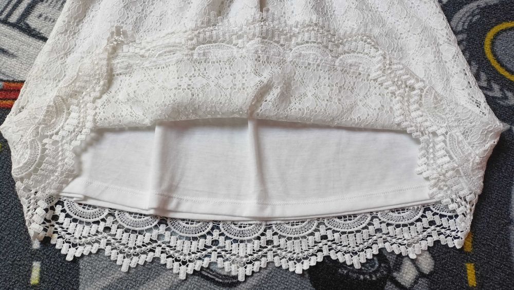 Sukienka h&m 122/128 śmietankowa idealna na uroczystość komunię