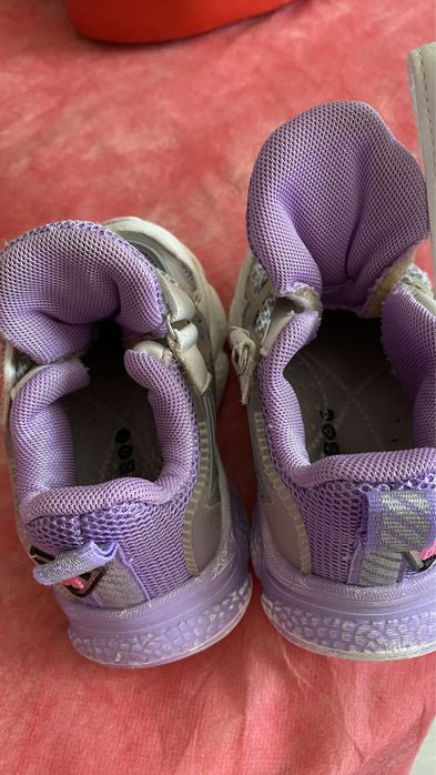 Детские кросовки