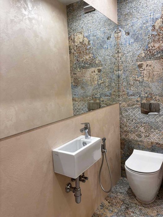 4-х к.квартира з новим євро ремонтом, піша хода до метро, ​​новобудова