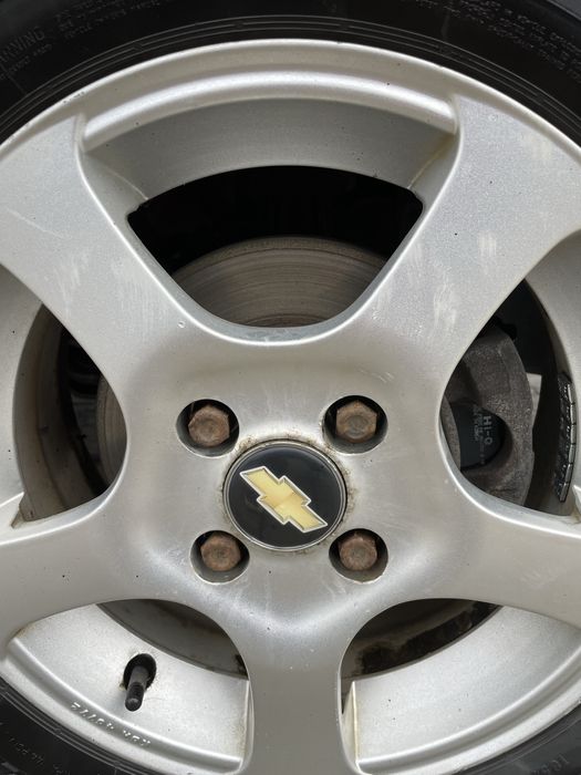 Chevrolet Kalos 1,2 полностью обслужен