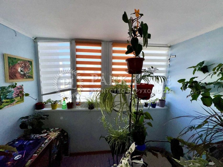 Квартира з ремонтом Харківська Позняки Ревуцького Держ Программи