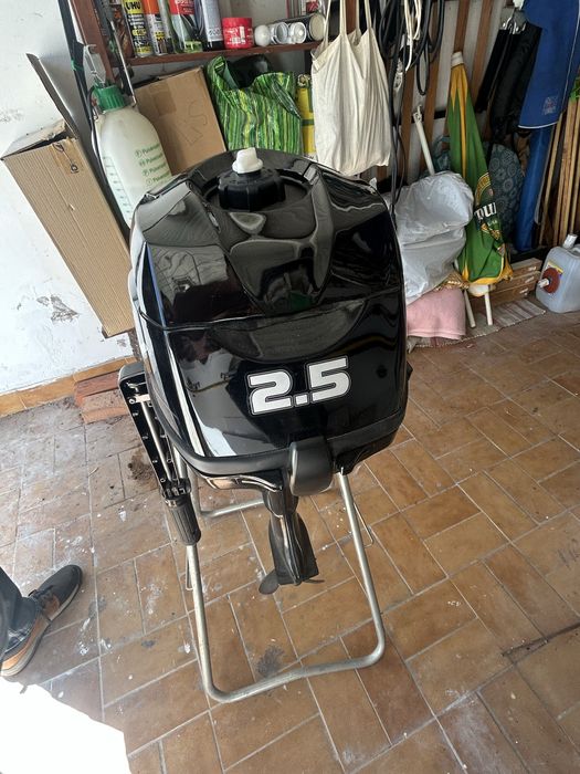 Motor Mercury 2.5 Fourstroke