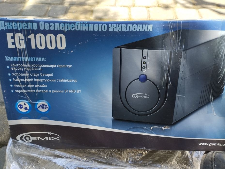 Продам ИБП EG 1000