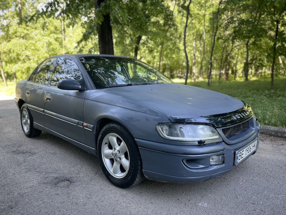 Opel Omega B MV6 3.0 V6