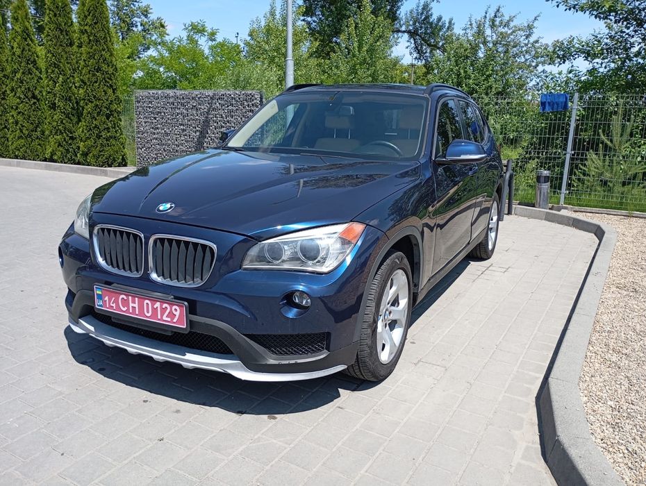 BMW  X1  2014, 2.0 бензин