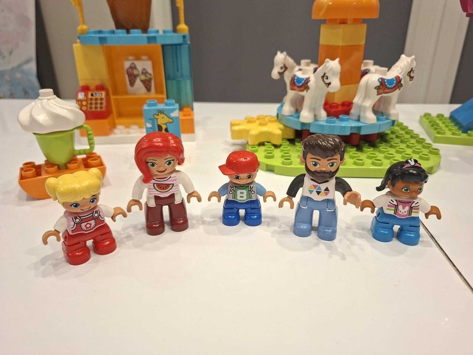 Lego Duplo 10840- Duże wesołe miasteczko