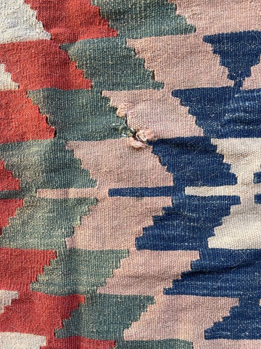 Tapete de Kilim original para sala grande