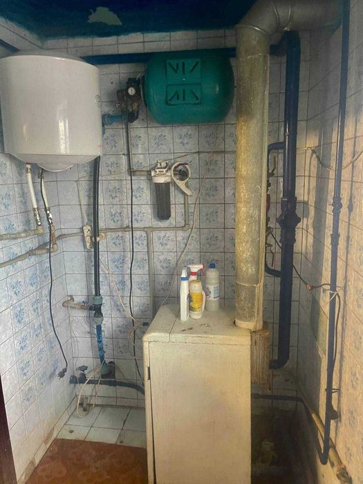 Терміново продам 2 цегляні будинки на одній ділянці в Дергачах