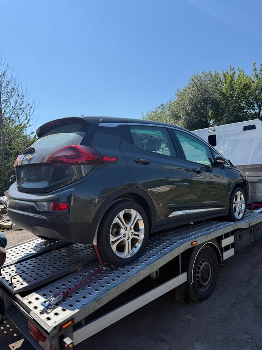 Розбірка разборка запчастини бампер фара Chevrolet bolt  Шевроле болт