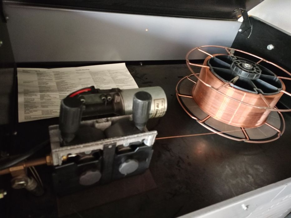 Solidna spawarka przemysłowa migomat Elektra Beckum 300 STE