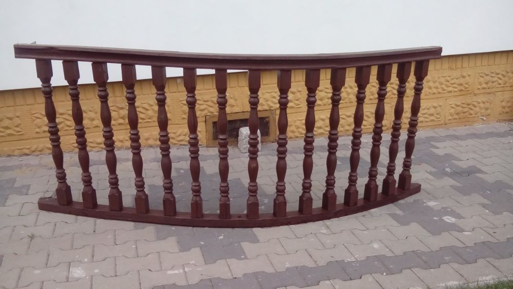 Balustrada drewniana balkonowa, poręcz balkonowa