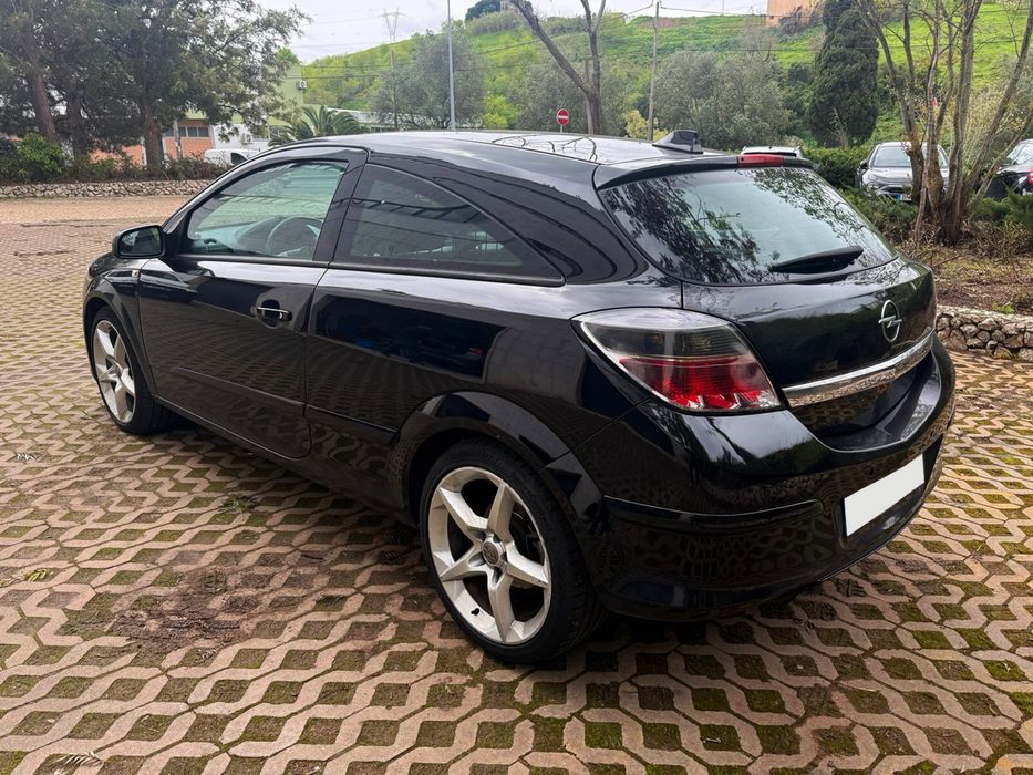 Opel Astra 1.9 Cdti 150cv