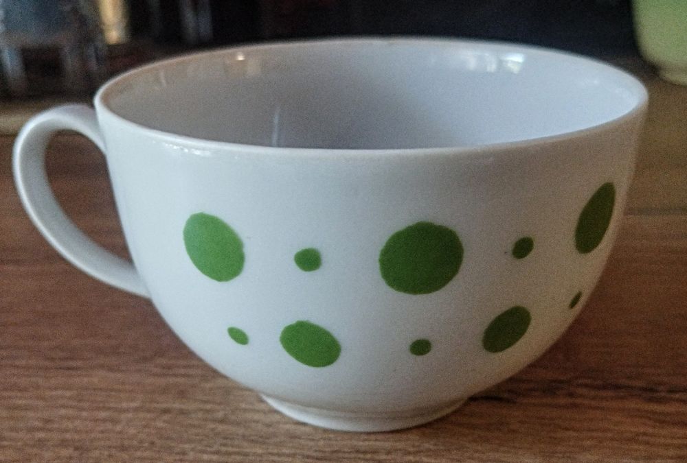 Filiżanki vintage „Zielony groszek" Dulevo ZSRR, 1989