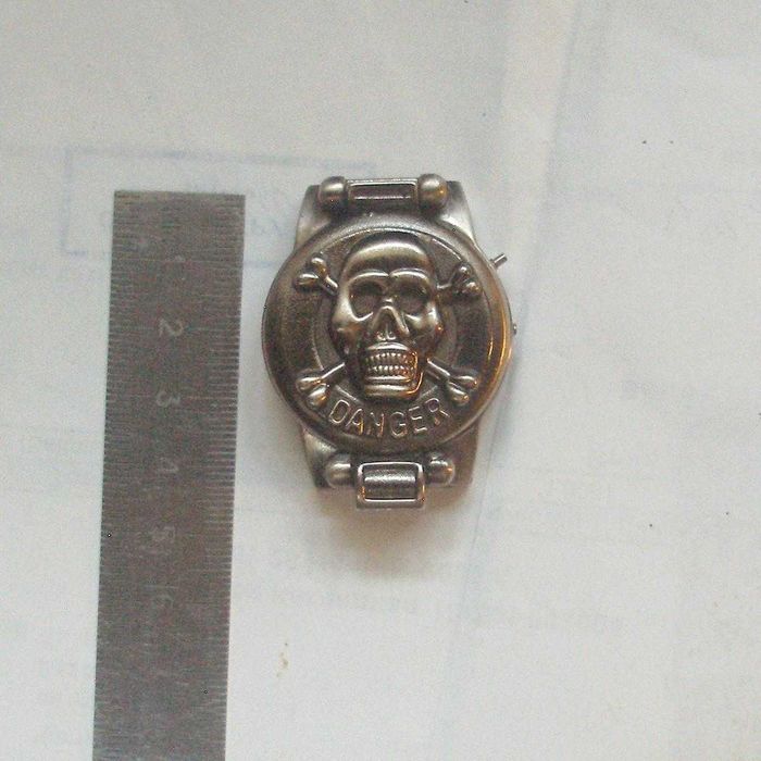 Винтажные часы с откидной крышкой Danger (Jinghao), 90-е