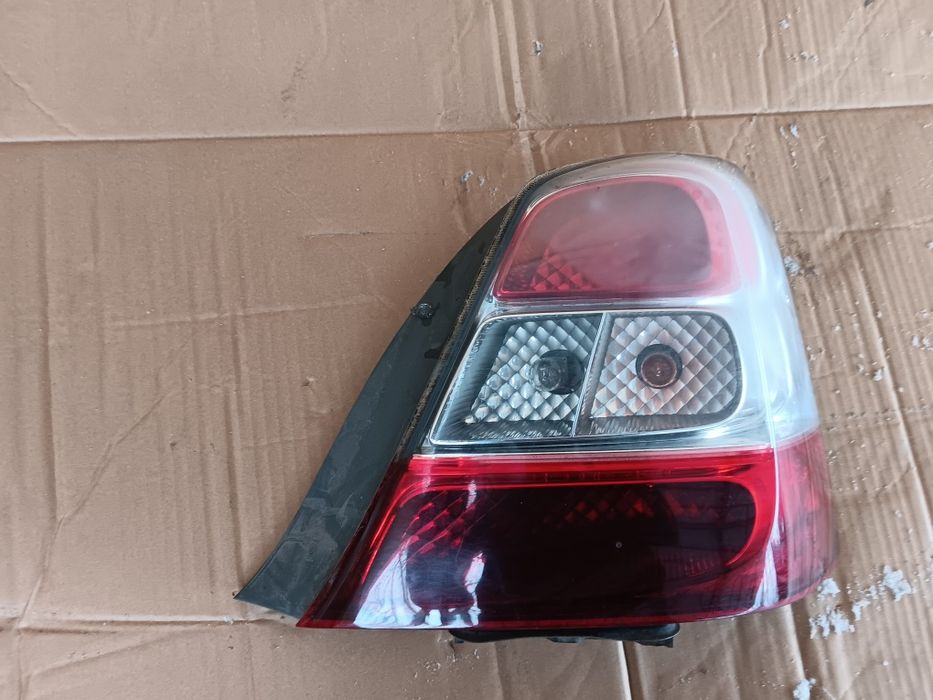 Honda Civic VII 7 HB 5d lampa prawy tył tylna prawa kompletna KPL lift