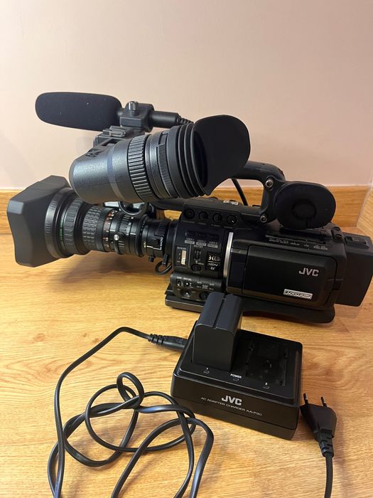 Câmera de filmar com todo os acessórios