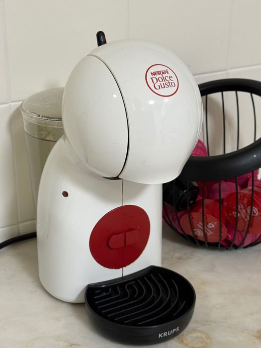 Máquina de Café KRUPS Dolce Gusto Piccolo XS