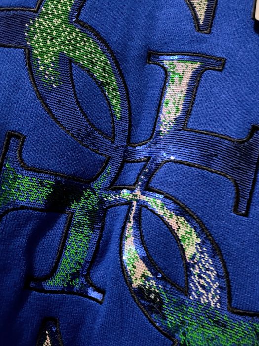 Nowy oryginalny chabrowy/niebieski sweter Guess. Sweter Guess