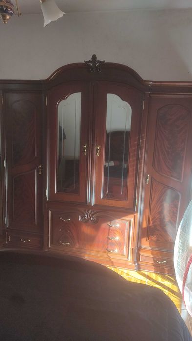 Quarto de casal completo como novo