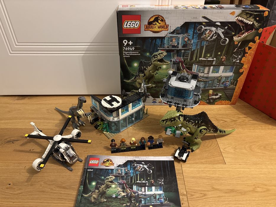 Lego 76949 Jurassic World Atak Giganotozaura