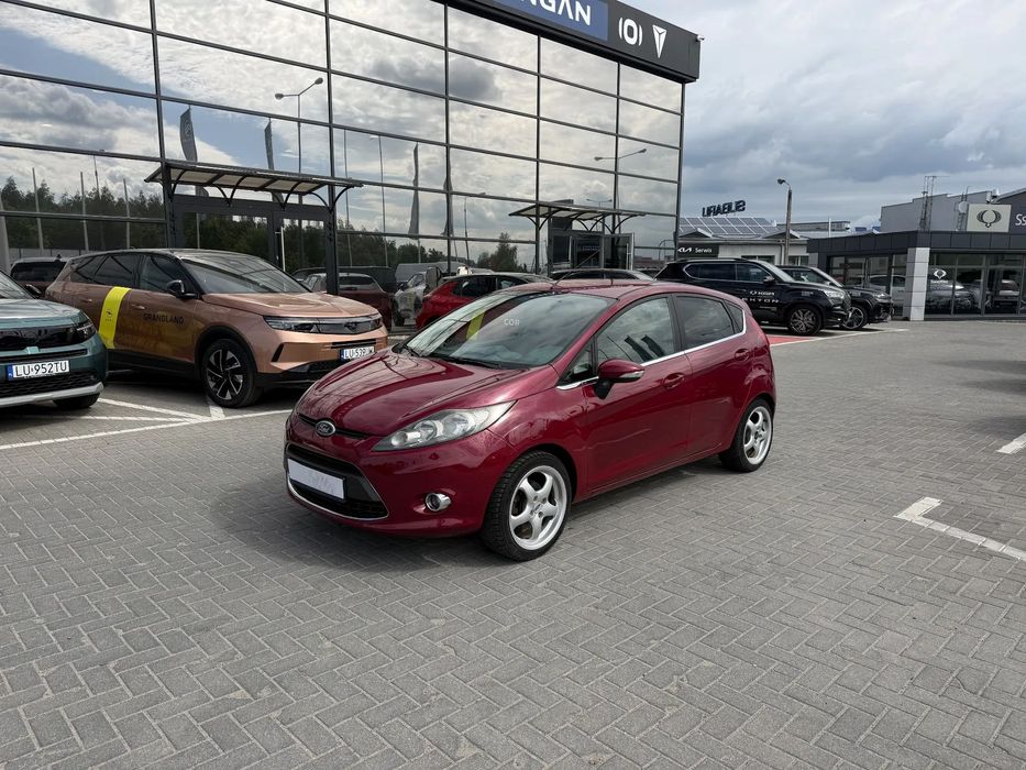 Ford Fiesta Dealer Autoryzowany Bezawaryjna Zadbana Rej 2010
