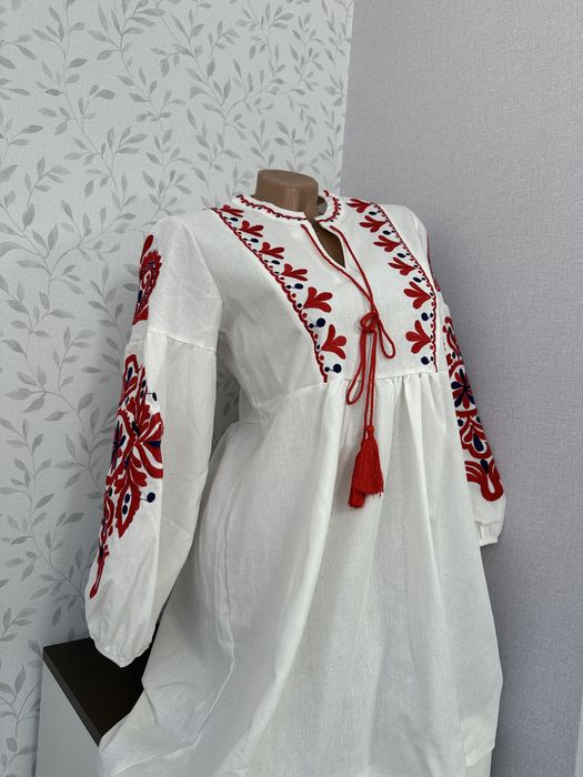 Вишиванка-плаття міді, вишита сукня, вишиванка біла