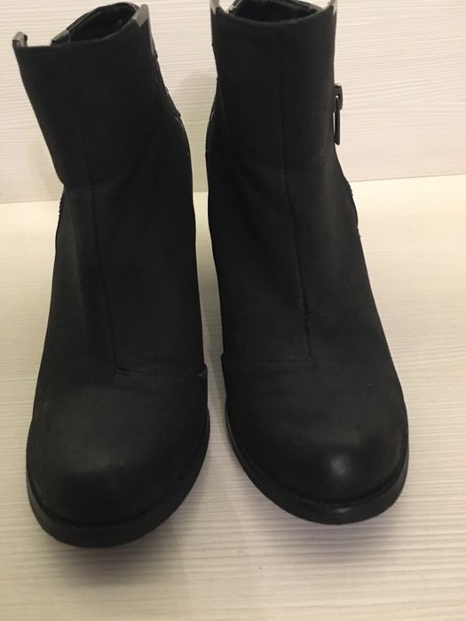 Buty damskie 40 Claudia Ghizzani