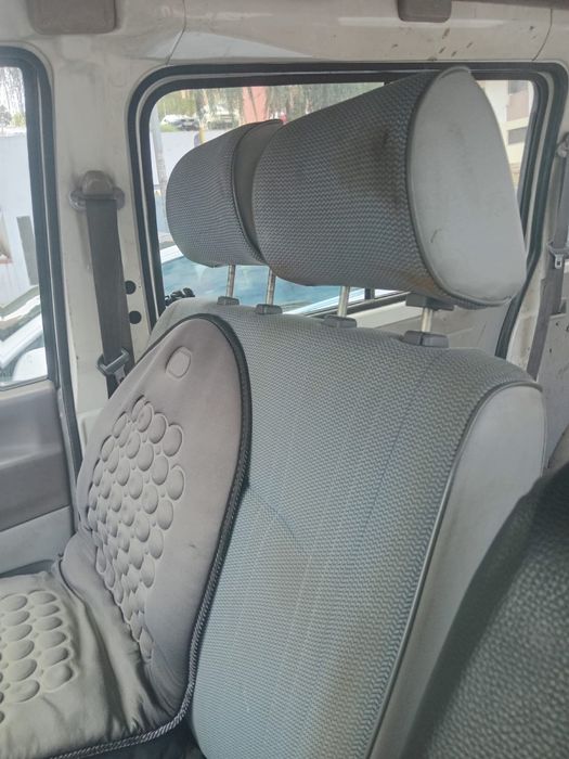 Carrinha Mitsubishi L400 ano 2000