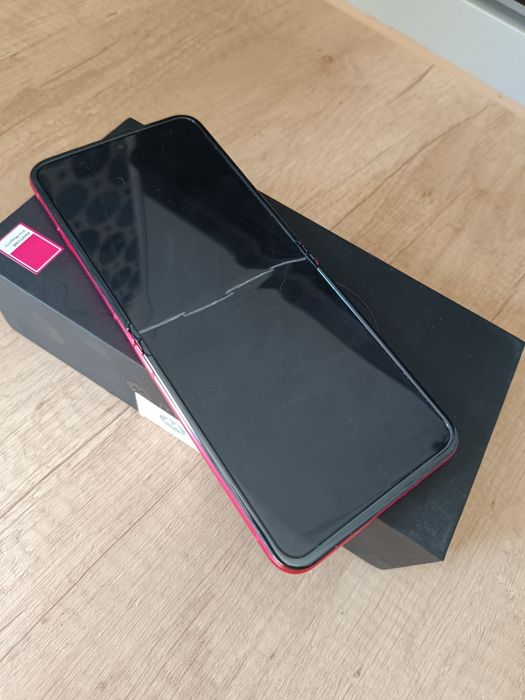 Motorola razr 40 ultra na gwarancji