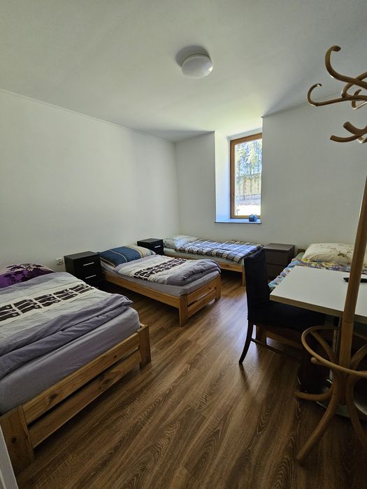 Pokoje  Kwatery  Noclegi  Dla firm ,pracowników