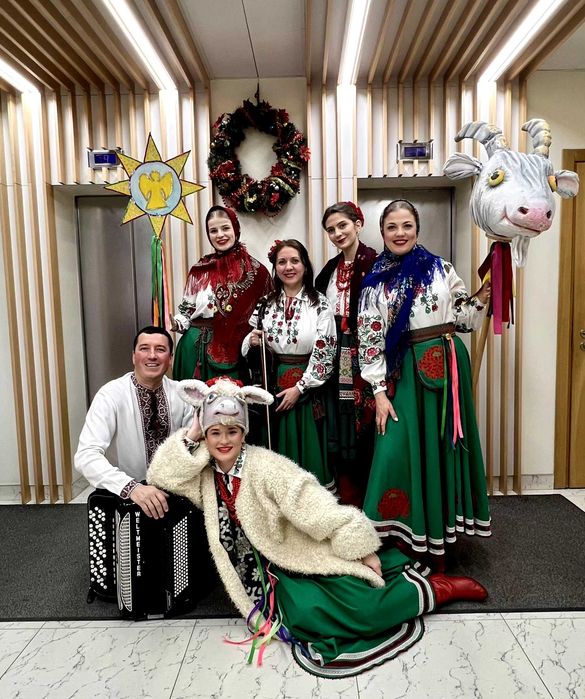 Жива музика. Музиканти на ваше свято. Музичні привітання. Колядки.