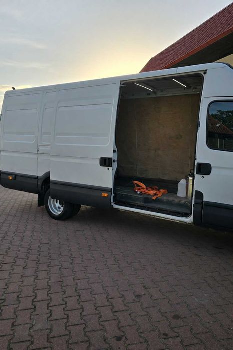 Transport BUS STARGARD + Laweta Pomoc Drogowa HDS Wynajem Przyczepy