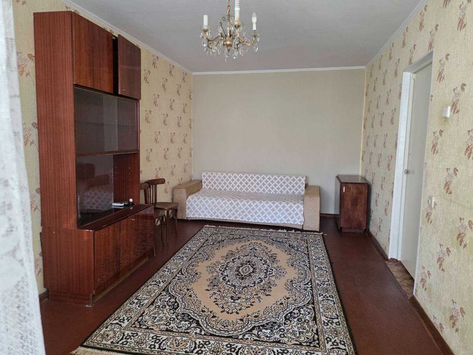 Сдается 2 квартира! Центр!! 8000 гр.