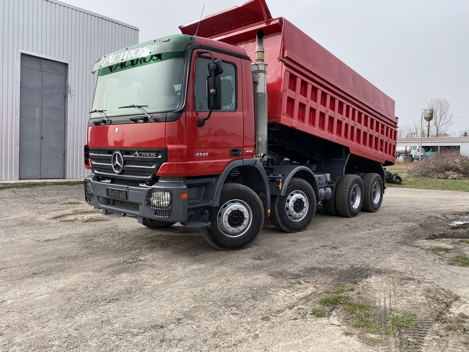 Мерседес 4141 самосвал