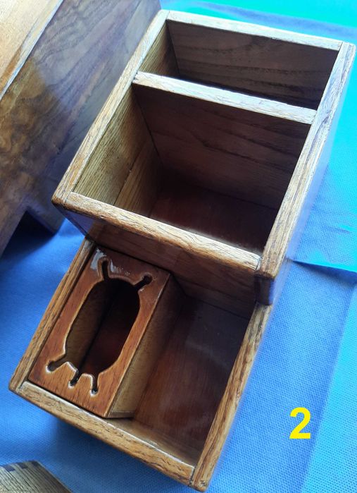 Conjunto de organizadores de material de escritório em madeira