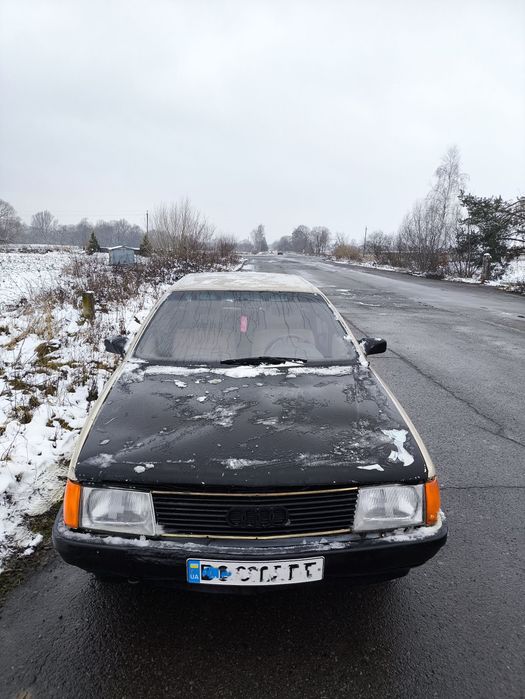 Продам Audi 100 C3 2.2